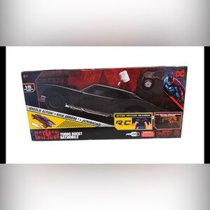 NIB DC Comics The Batman Movie Turbo Boost Batmobile Remote Control Vehicle Car